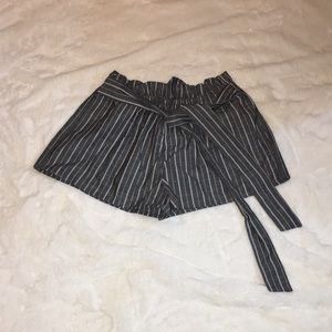 Love Tree Shorts Size Medium